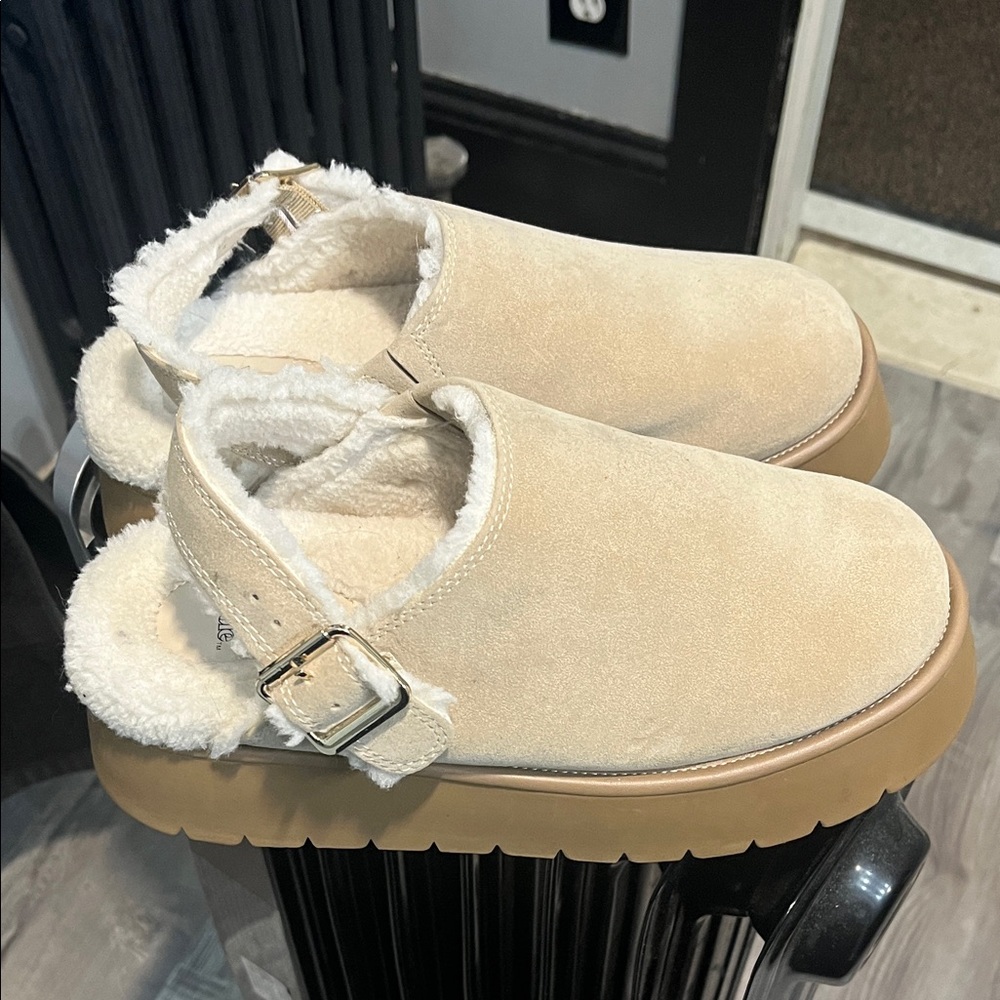 Cream Shearling-Lined Clogs with Buckle